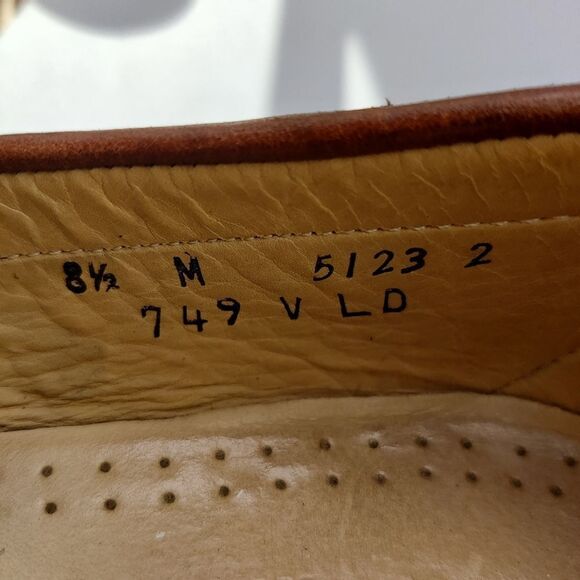 Barrie ltd Booters Mens Slip on Loafers in Brown Leather Sz 8.5 M Mocc Toe - Picture 13 of 15